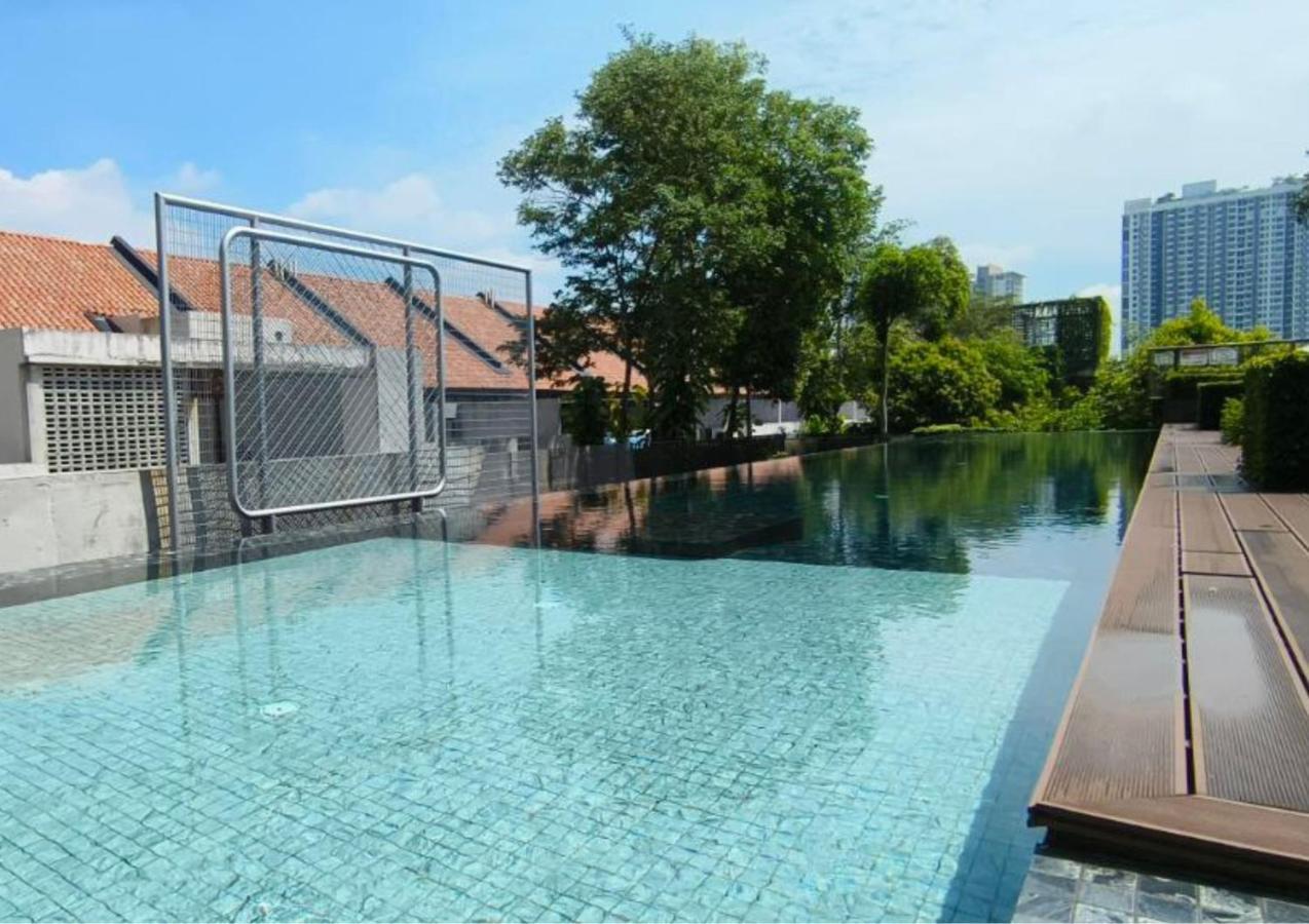 Tamarind Beauty ,1-5 Pax - Ta2 Apartment Cyberjaya